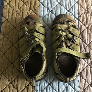 Camo keen water sandals